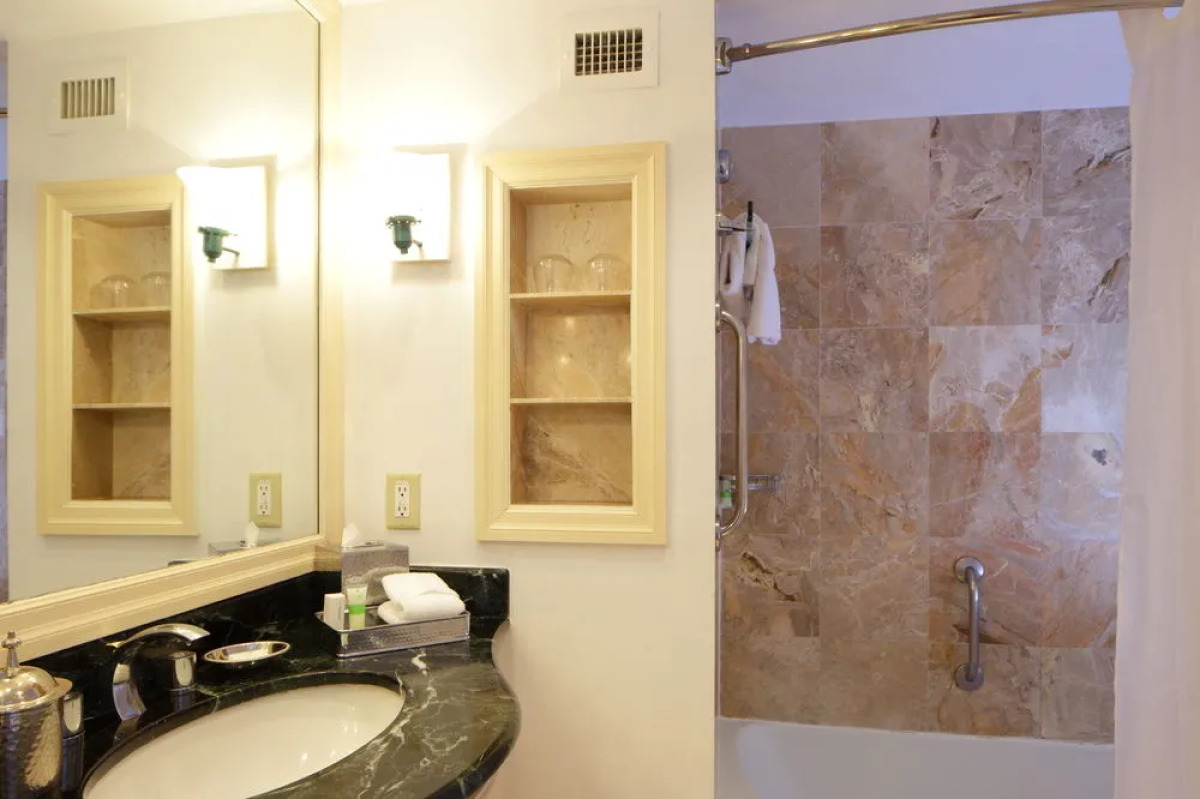 Grove Isle Hotel & Spa