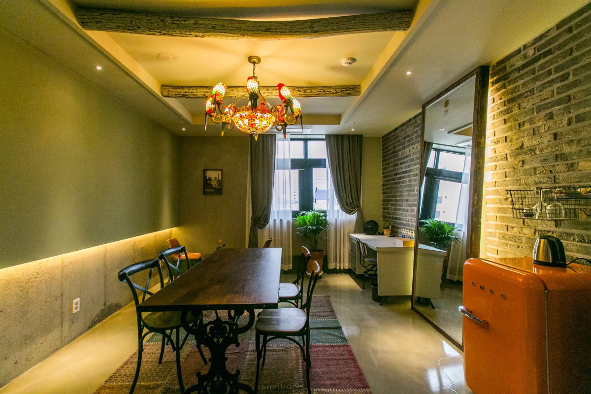 February Hotel The Signature Dongseongro