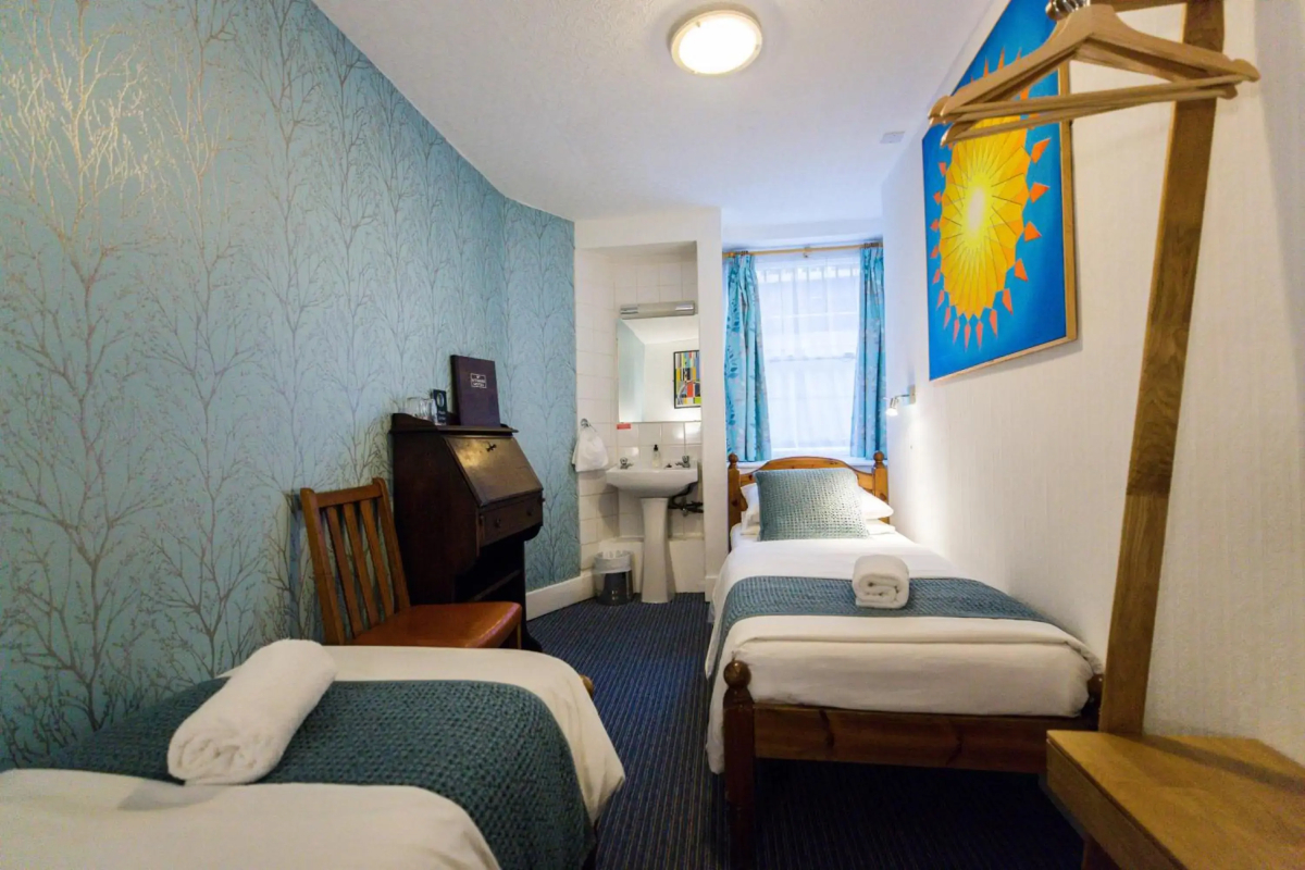 St Athans Hotel