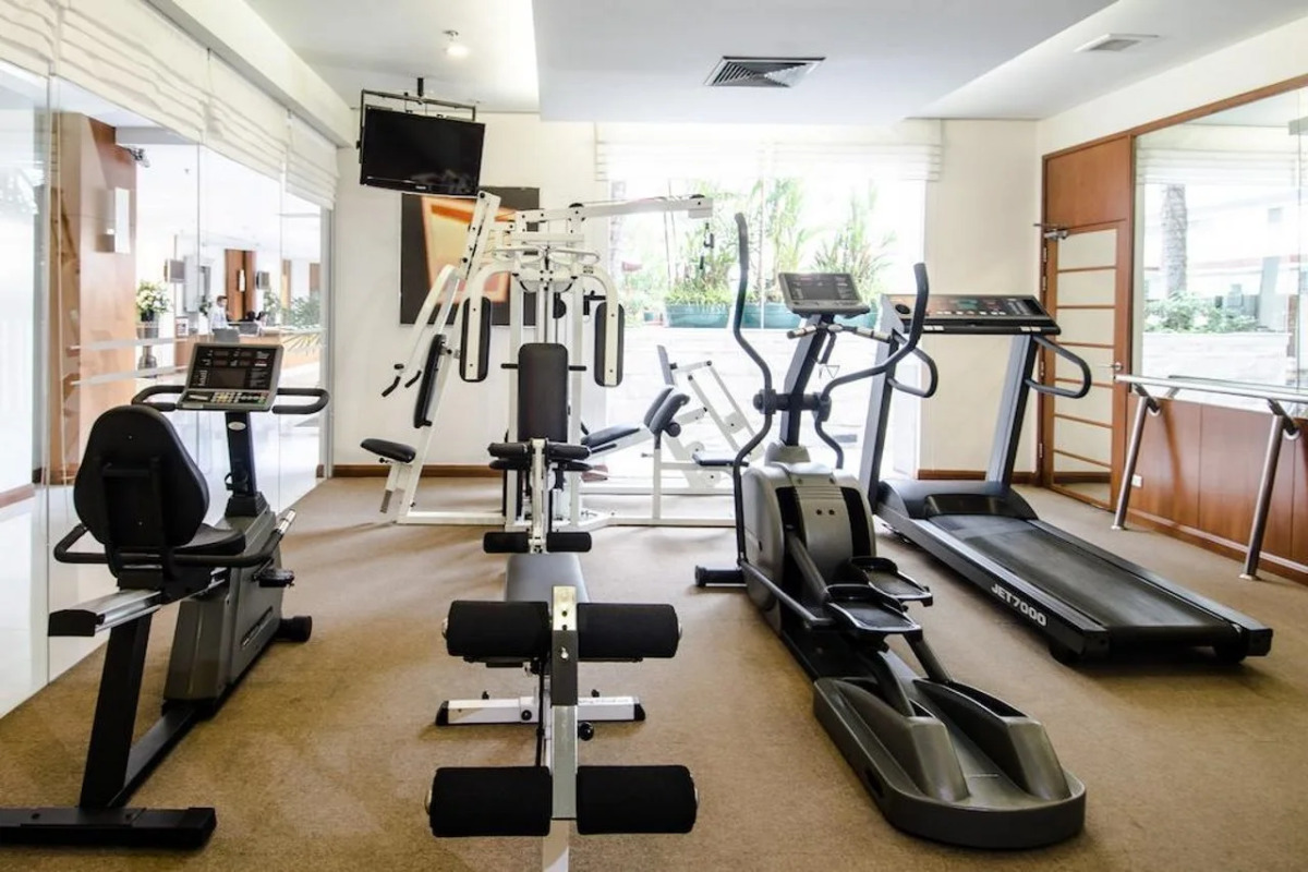 At Ease Saladaeng by AETAS