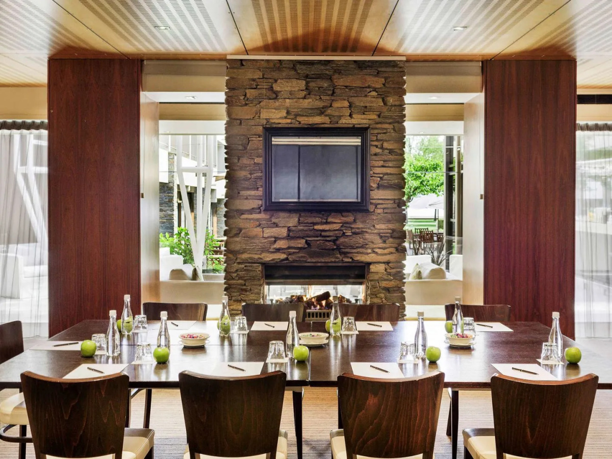 Novotel Queenstown Lakeside