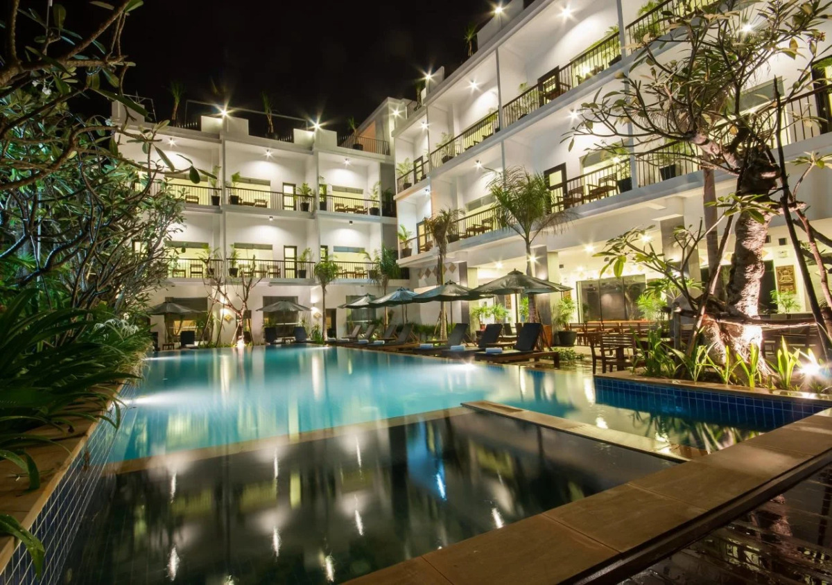 Landing Gold By Amatak