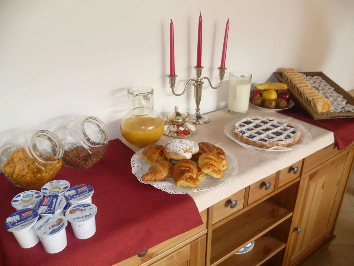 Borghetto Airport - Hospital