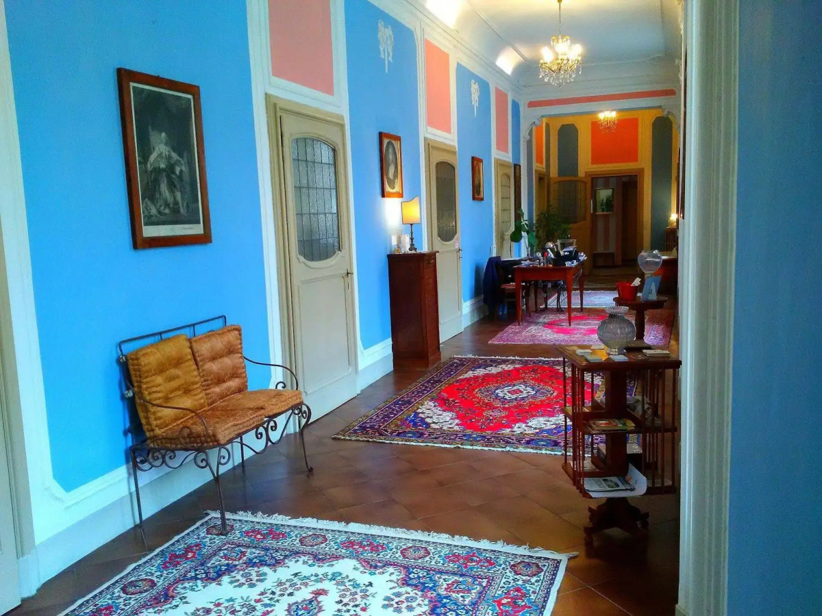 Antica Dimora B&B in Historic Residence