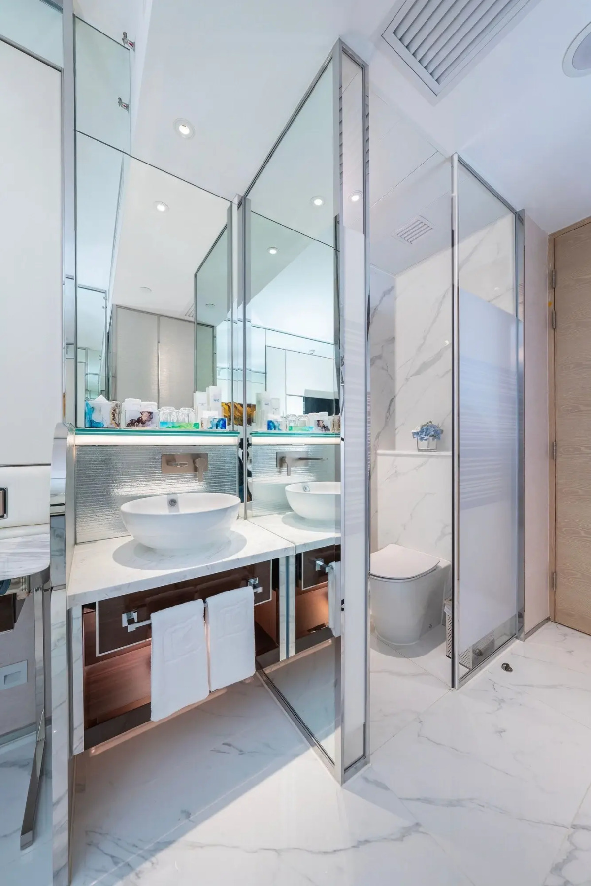 Regala Skycity Hotel by Regal Hotels