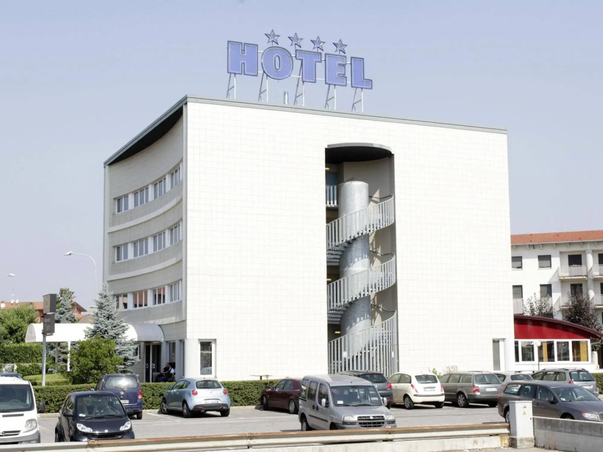 Hotel Donizetti