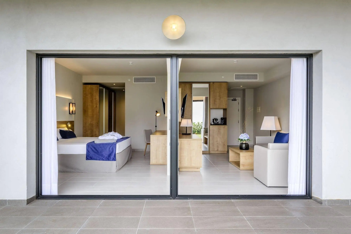 Pueblo El Dorado Playa