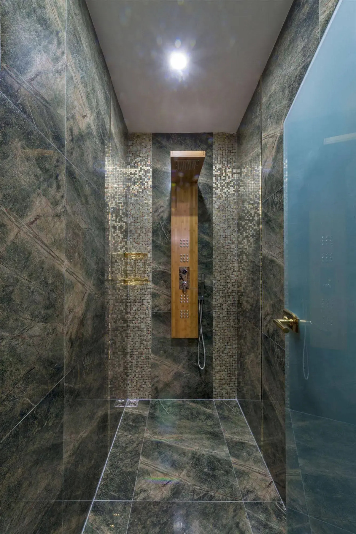 The Million Stone Hotel - Special Class