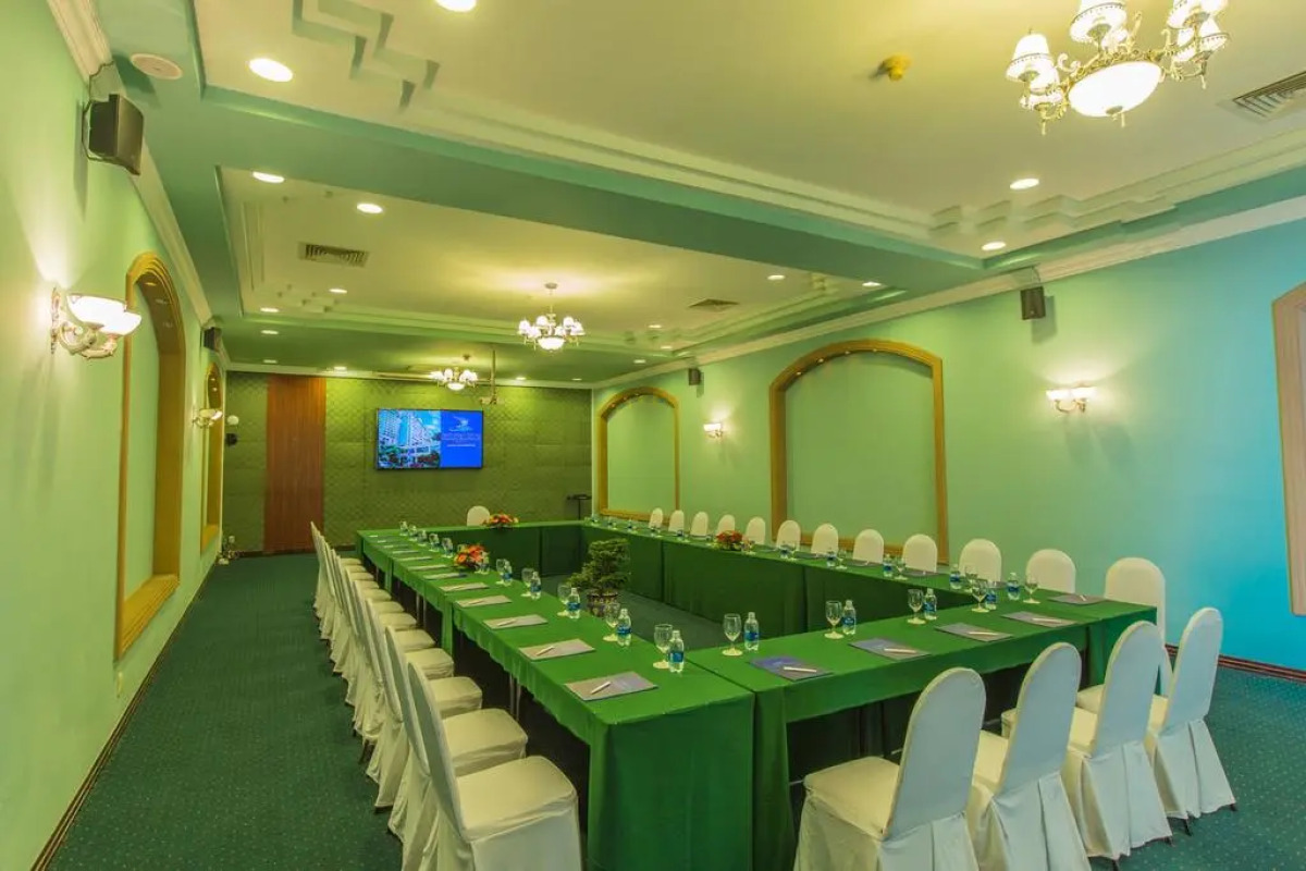 Yasaka Saigon Nha Trang Hotel