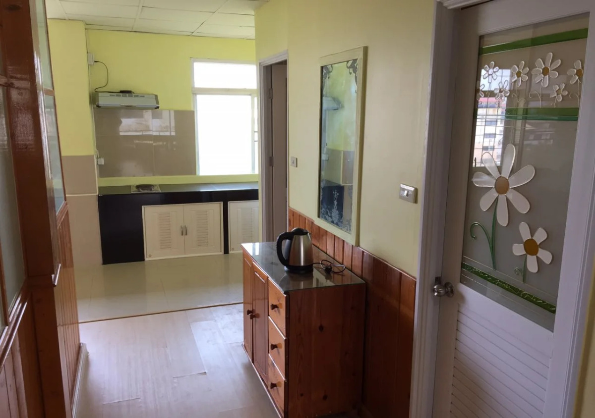 OYO 75486 Anna Residence Jomtien