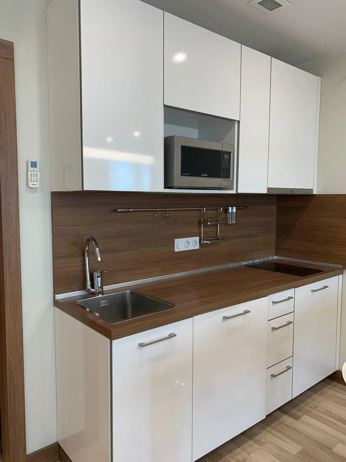 MaxRealty24 на Митинской 16