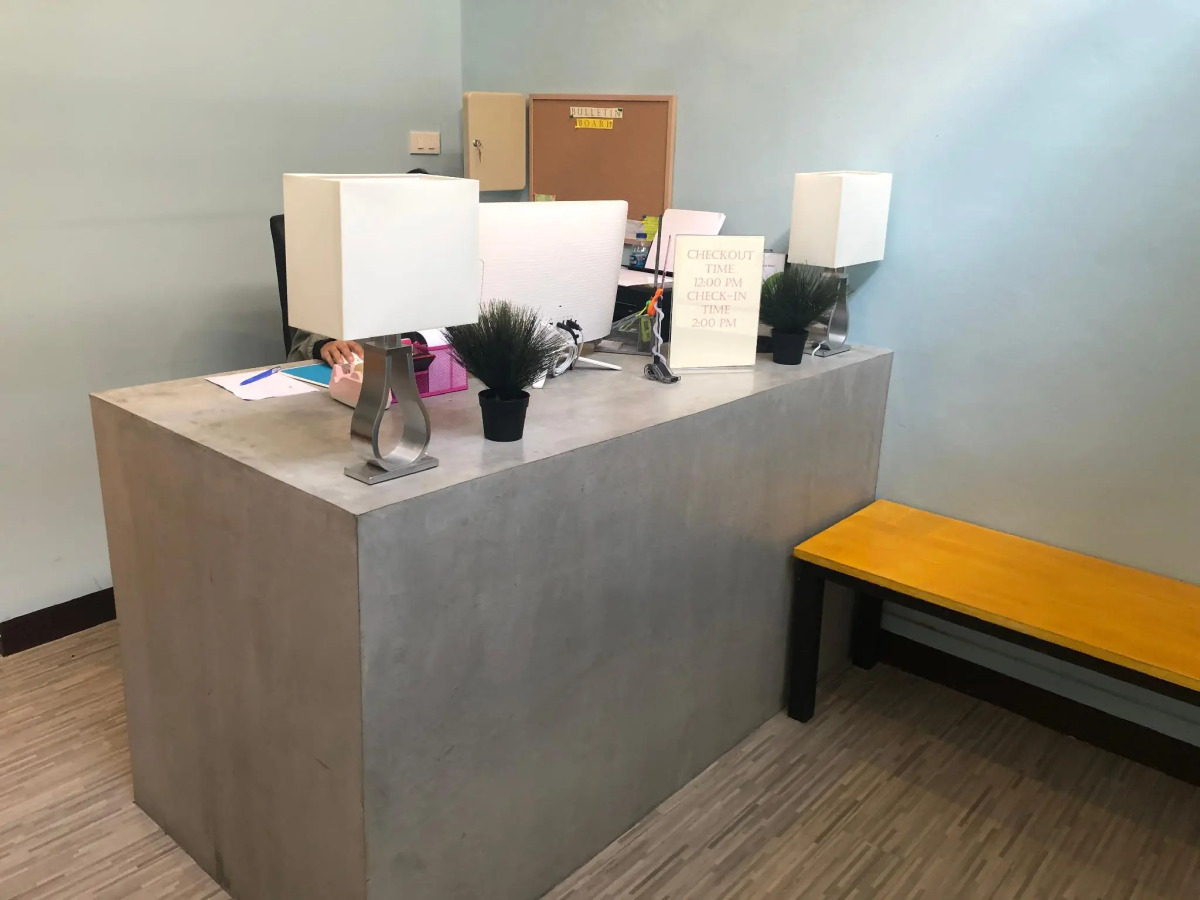 Sleep With Me Bangkok - BTS Phra Khanong