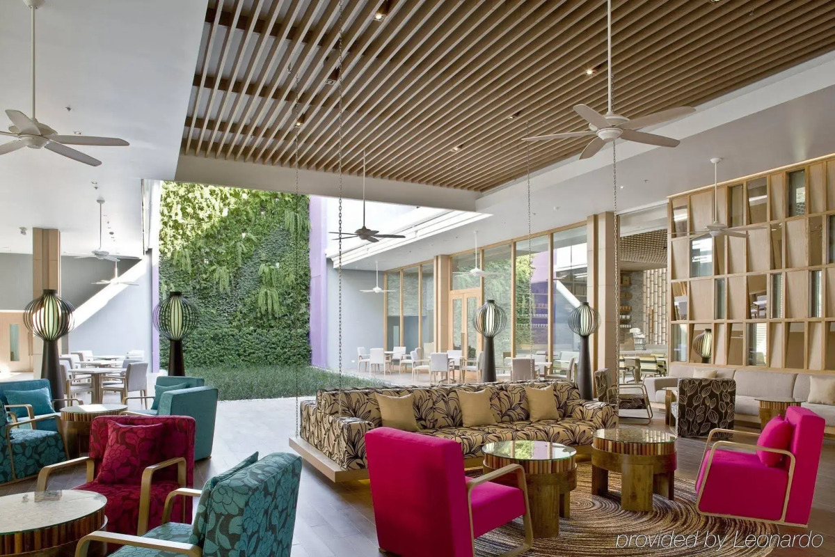 Holiday Inn Express Phuket Patong Beach Central by IHG