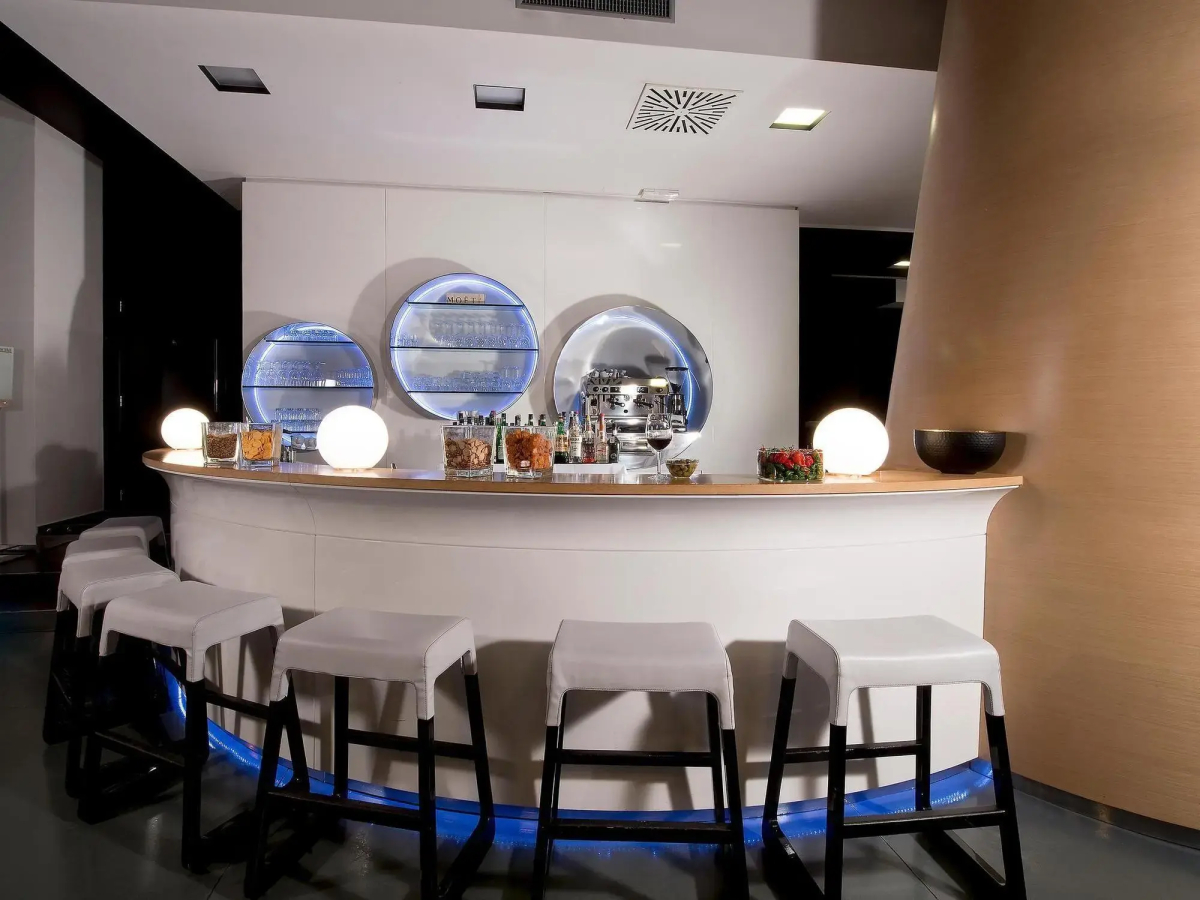 NEO Hotel
