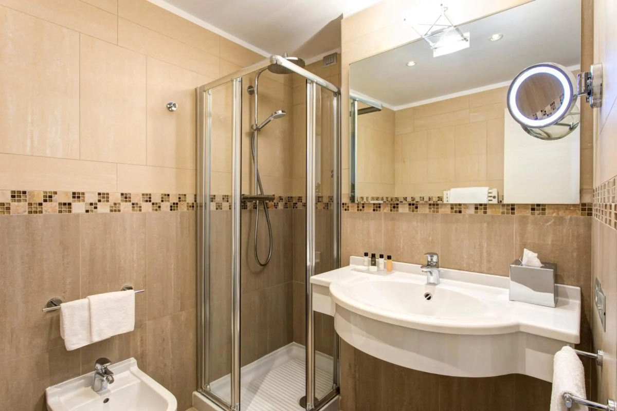 The Grass Serviced Suites by At Mind