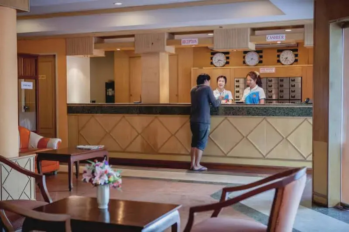 Eastiny Bella Vista Hotel & Residence