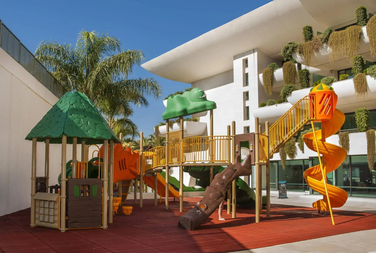 Hotel Deloix Aqua Center