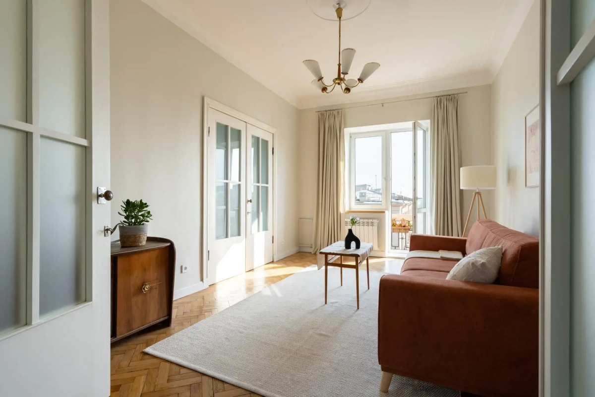 Апартаменты возле метро Лесная