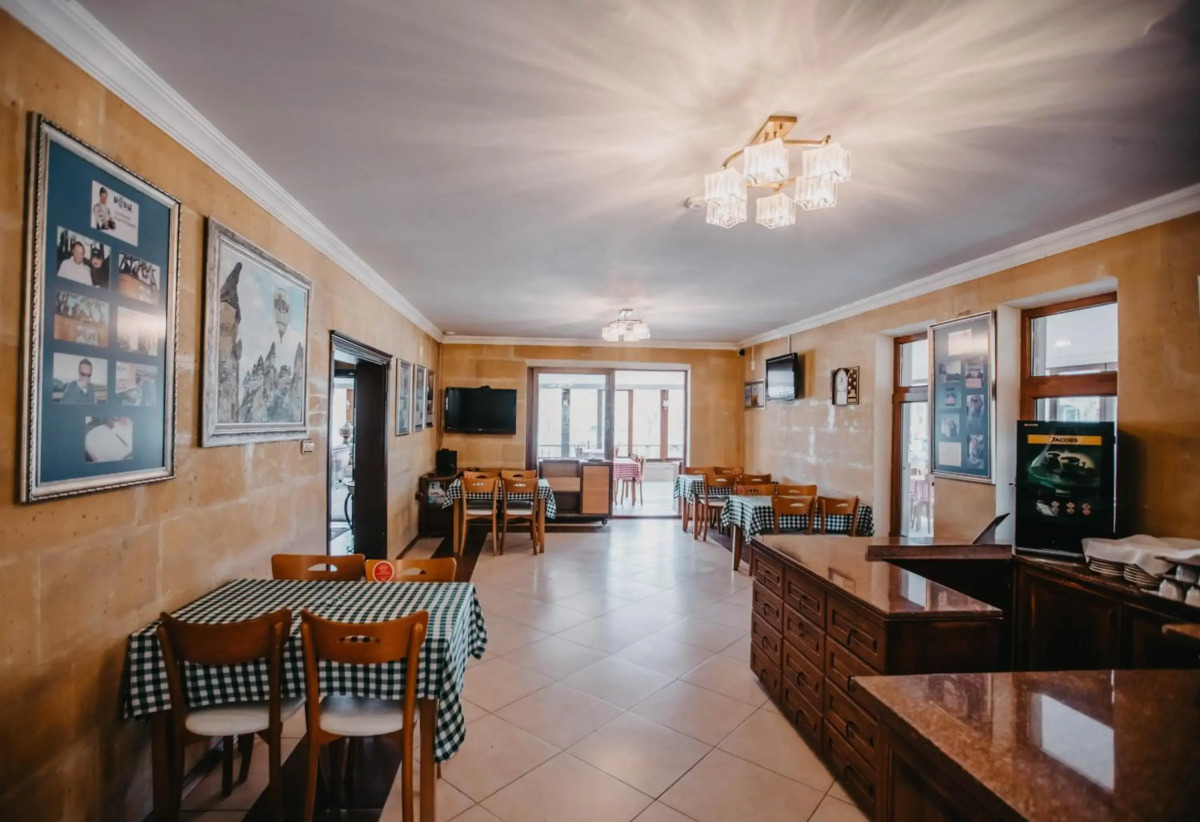 Royal Stone Houses - Goreme