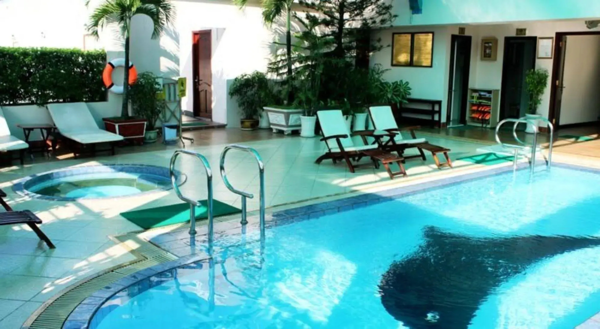 Huong Sen Hotel