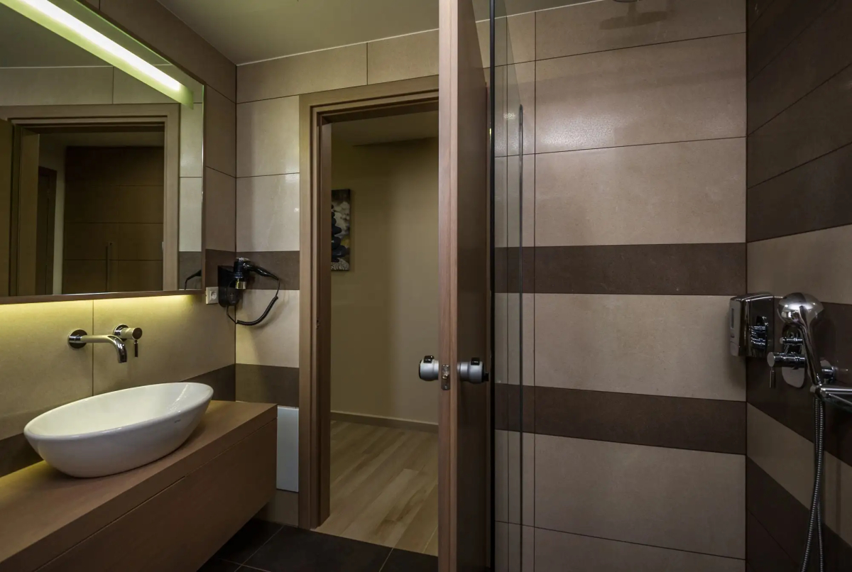 Renieris Hotel