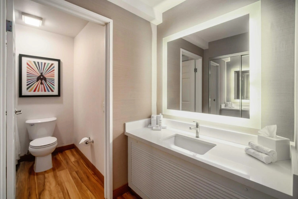 The Kinney - Venice Beach