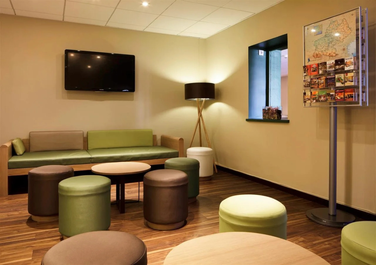 Matabi Hotel Toulouse Gare by HappyCulture