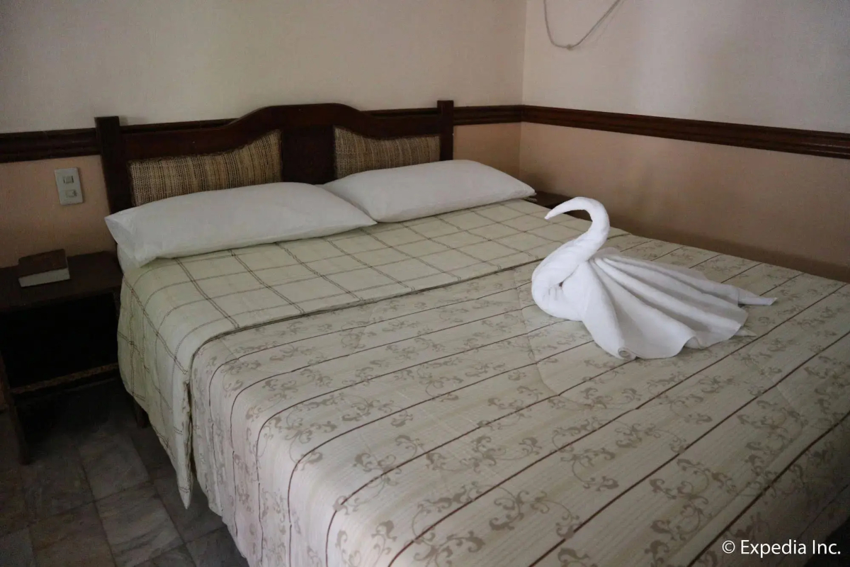 Tonglen Eco Resort