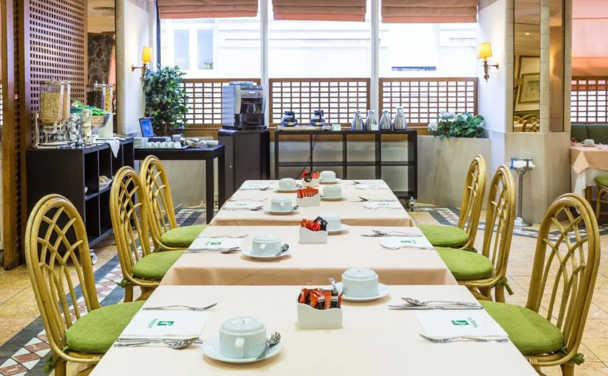 Holiday Inn Lisbon by IHG