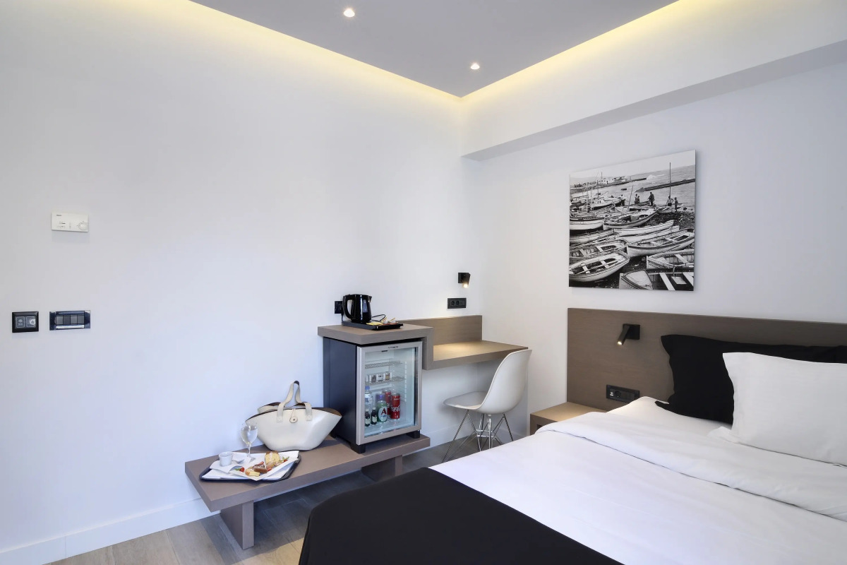 Отель Poseidon Athens