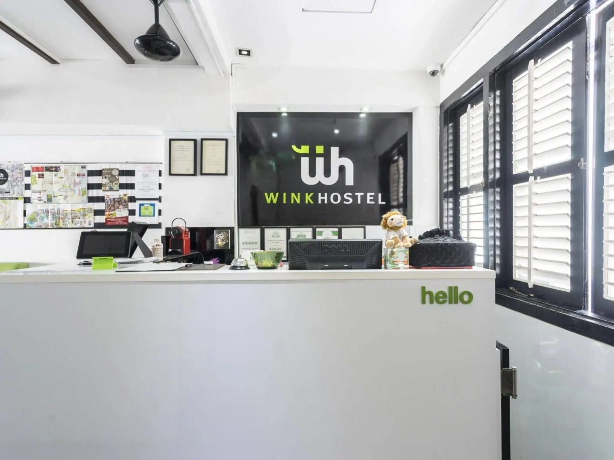 Wink @ Mosque Street