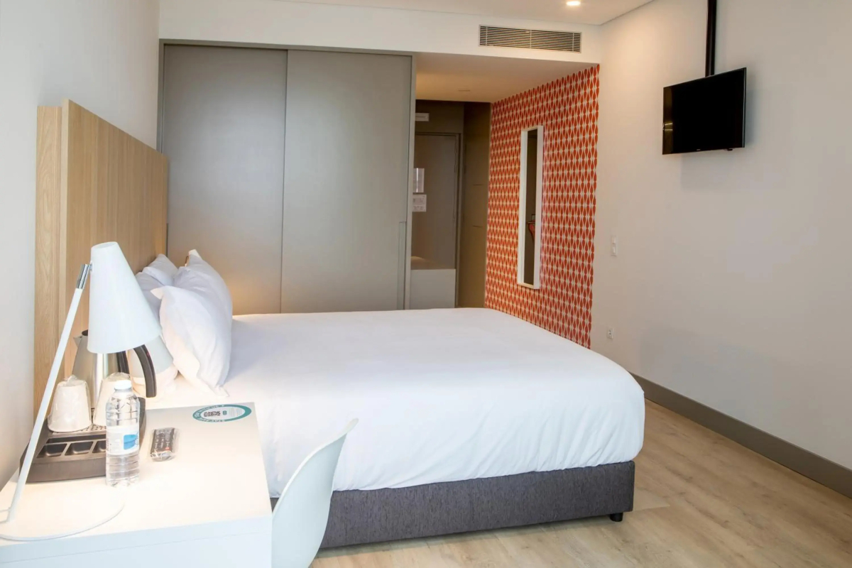ibis Setubal