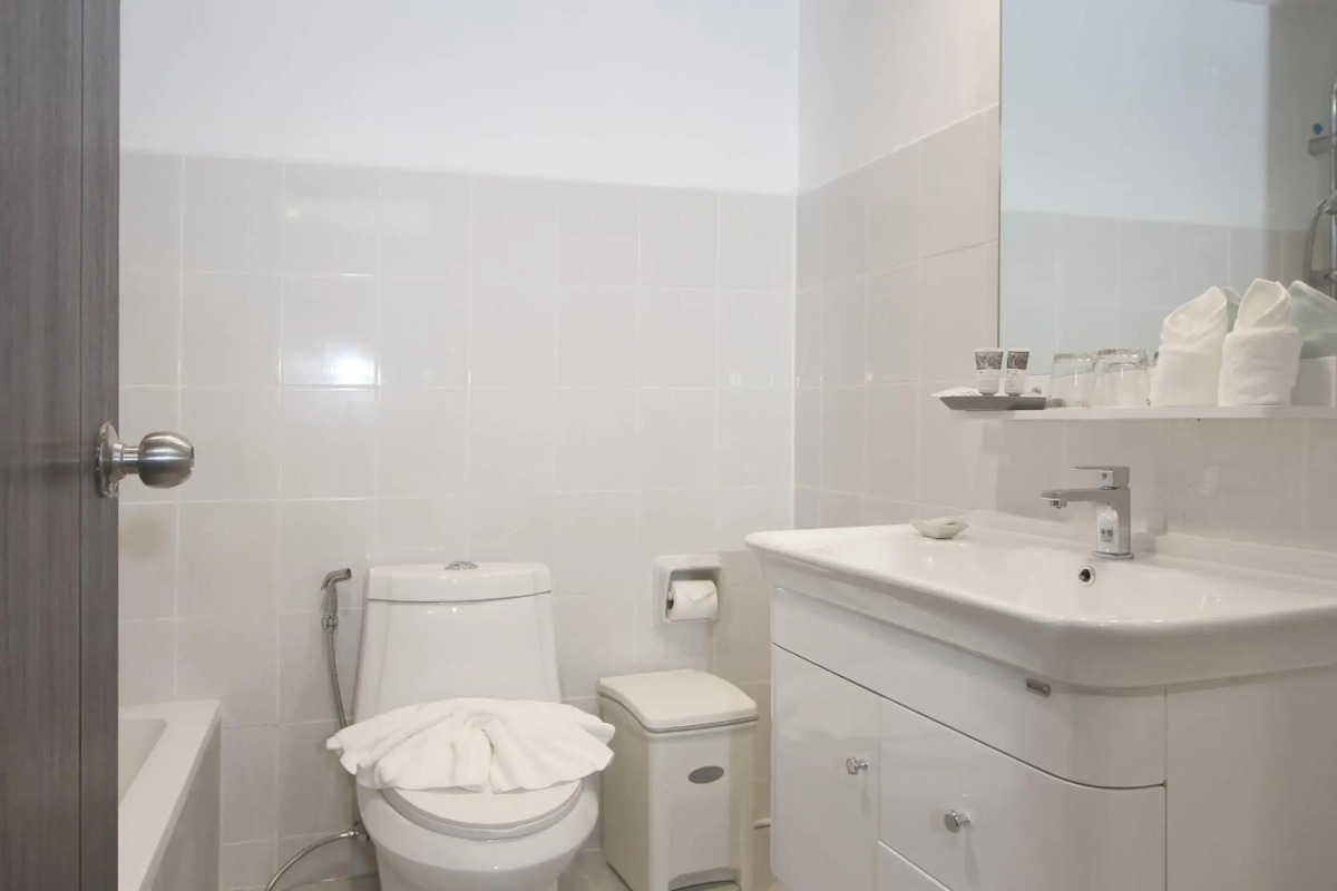 Pooh Beach Resort & Spa