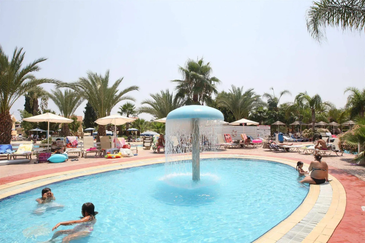 Tsokkos Gardens Hotel & Apartments