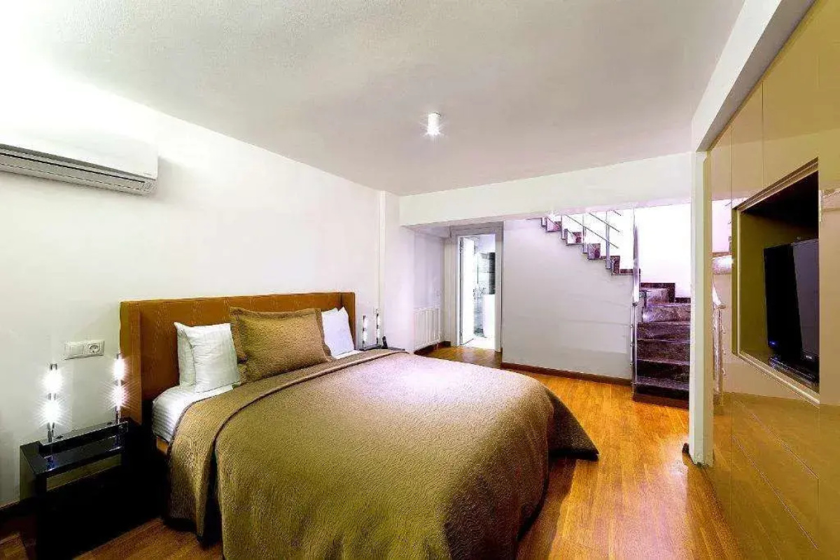 The Place Hotel