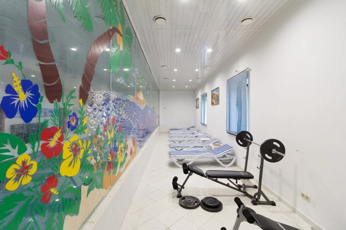 Отель «Оазис в лесу»