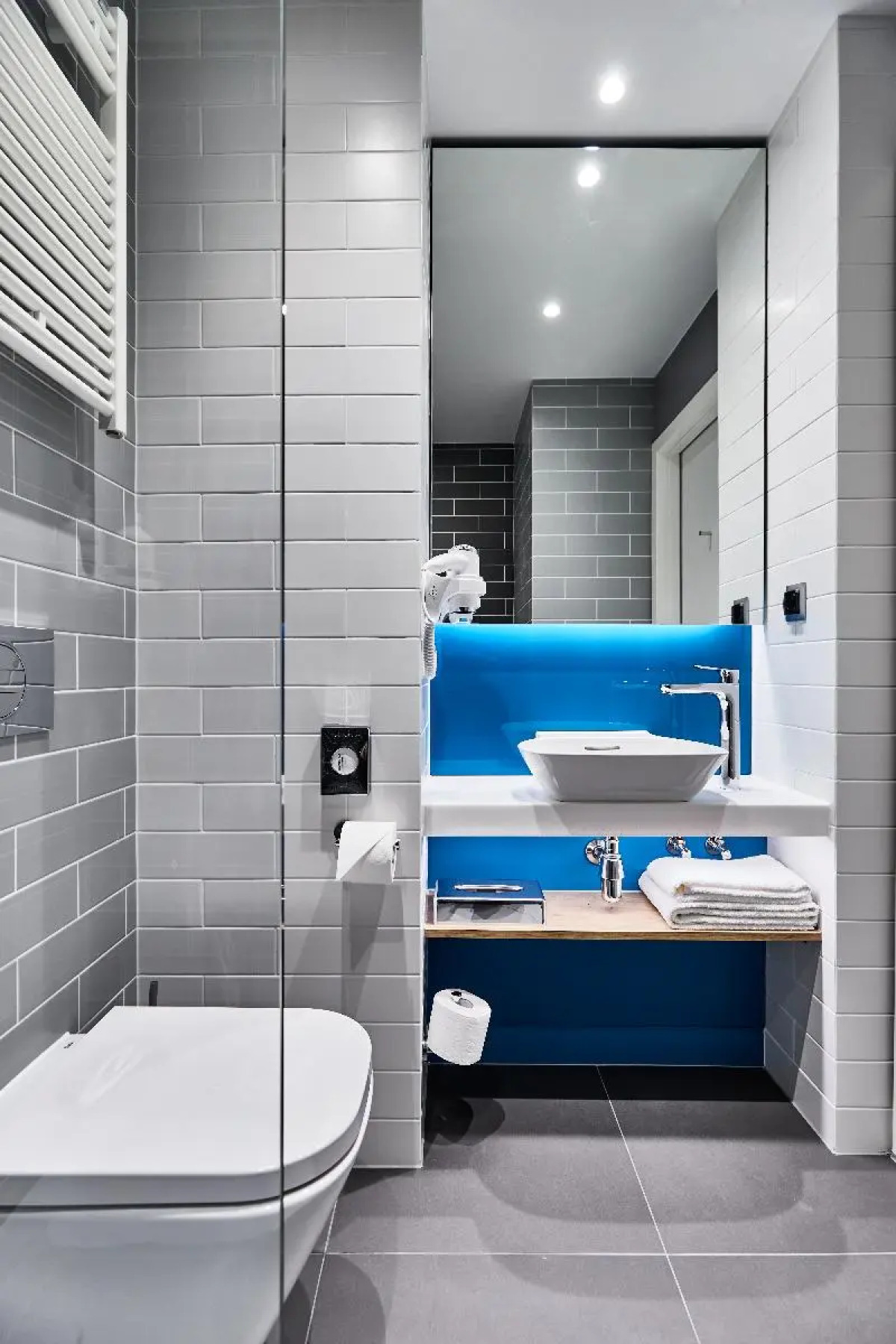 Holiday Inn Express Warsaw - The HUB by IHG