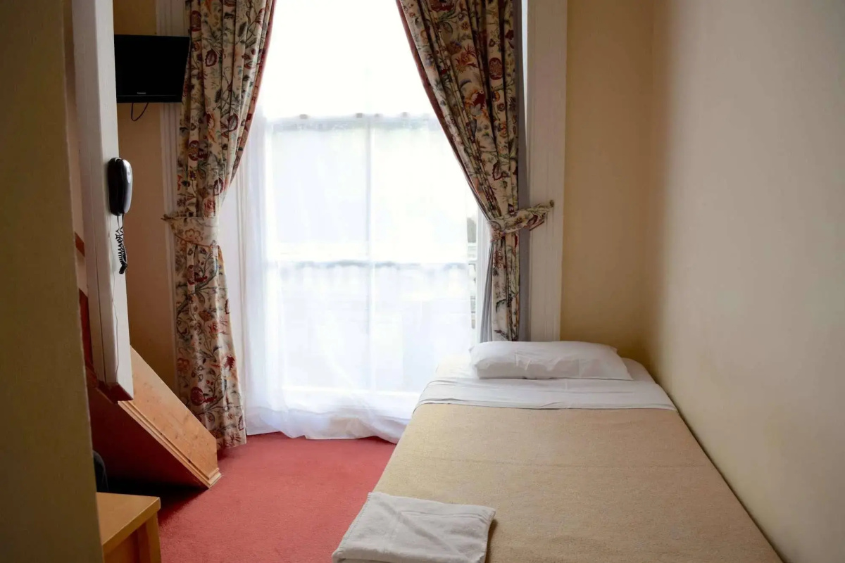 Pembridge Palace Hotel