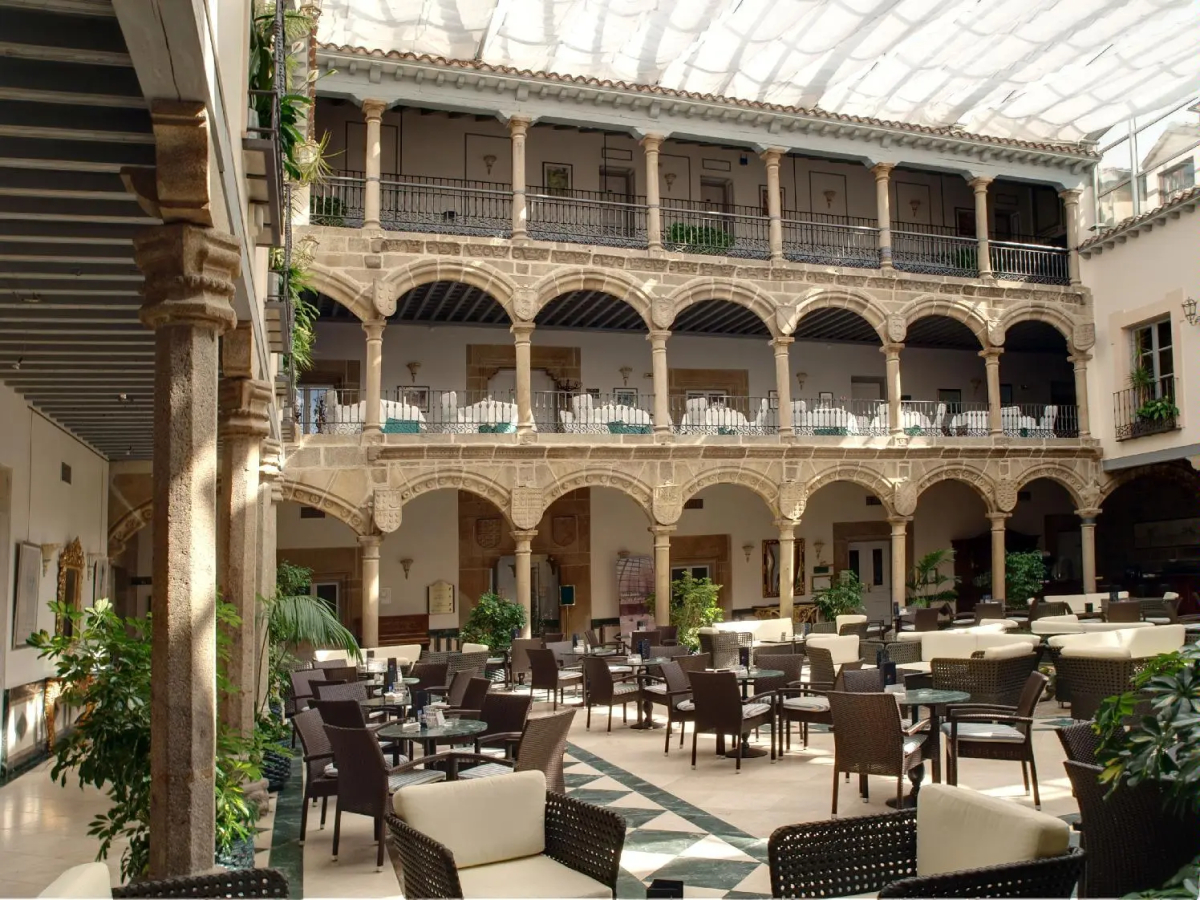 Hotel Palacio de los Velada