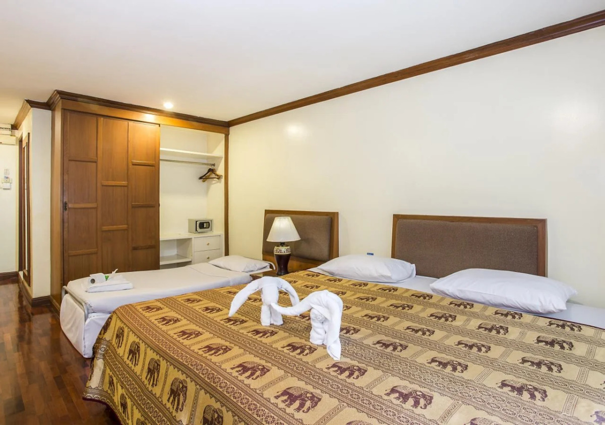 Royal Ivory Sukhumvit Nana