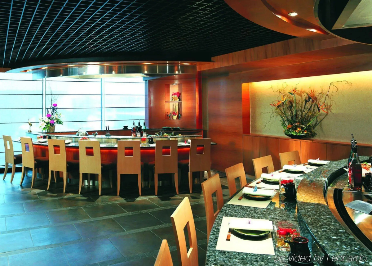 Harbour Plaza Metropolis