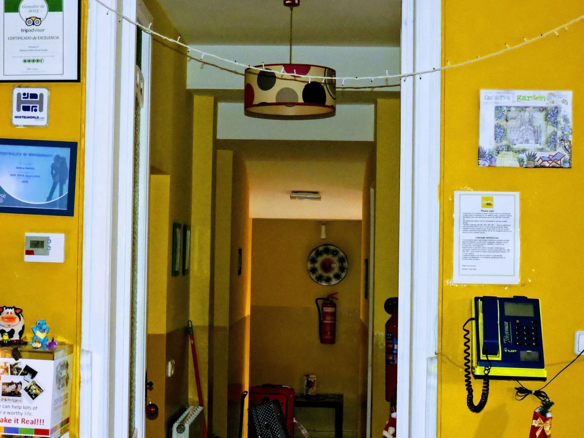 Feetup Garden House Hostel Barcelona