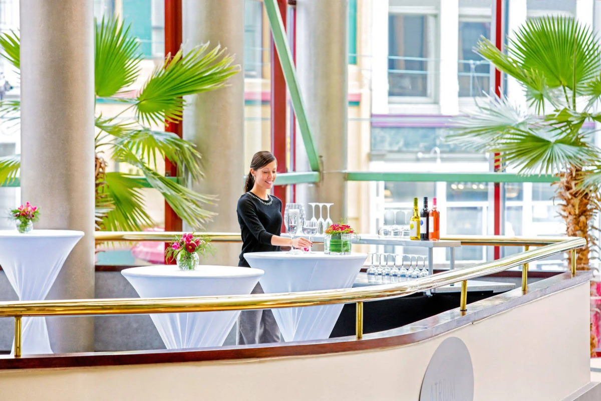 Hyatt Regency Buffalo / Hotel and Conference Center