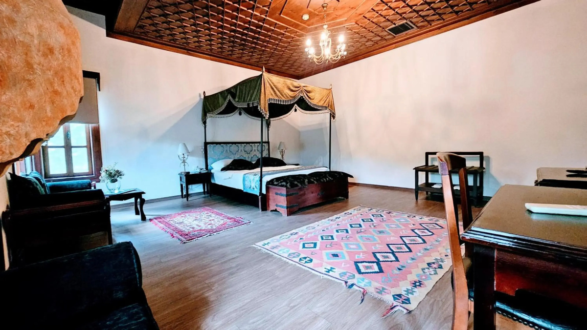 Otanti̇k Club Hotel & Spa