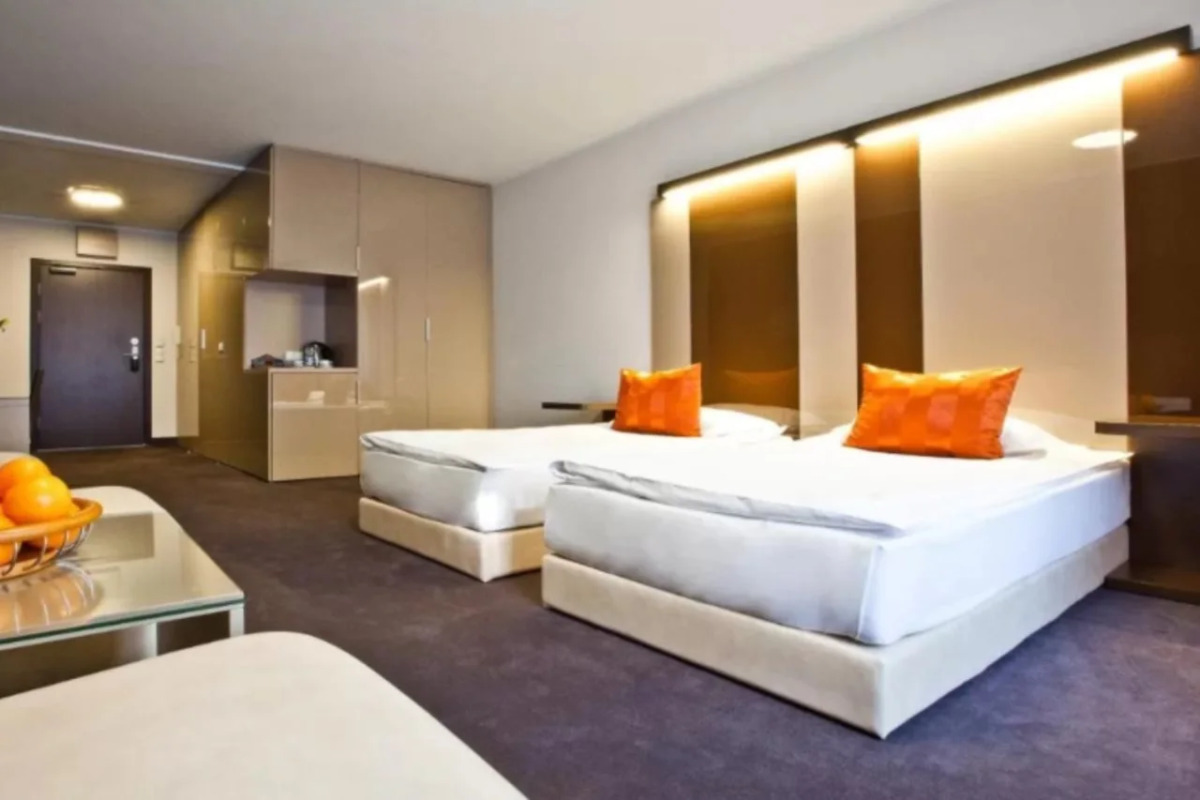 Platinum Apartments Aparthotel