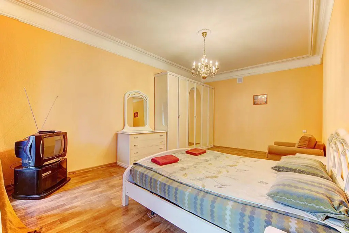 Апартаменты на улице Рубинштейна 1/43