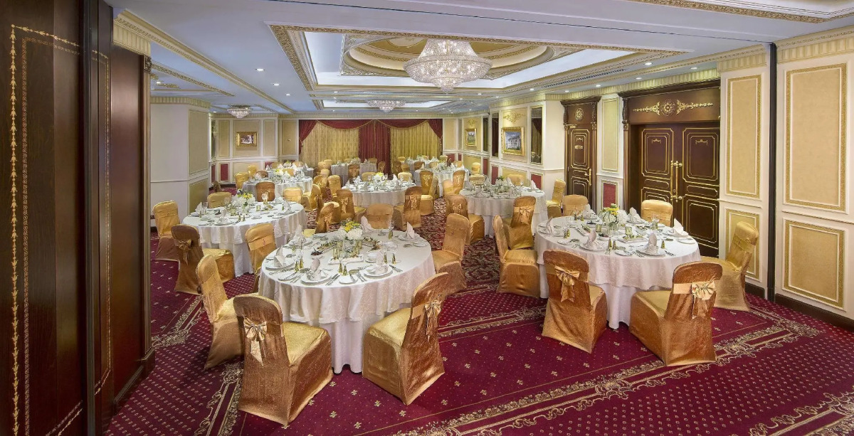 Royal Rose Abu Dhabi, a Curio by Hilton Affiliated Hotel