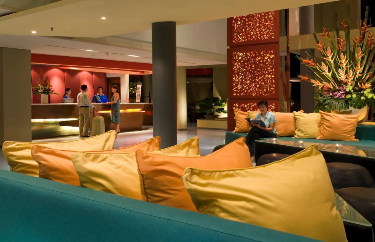 Отель ibis Styles Bali Legian