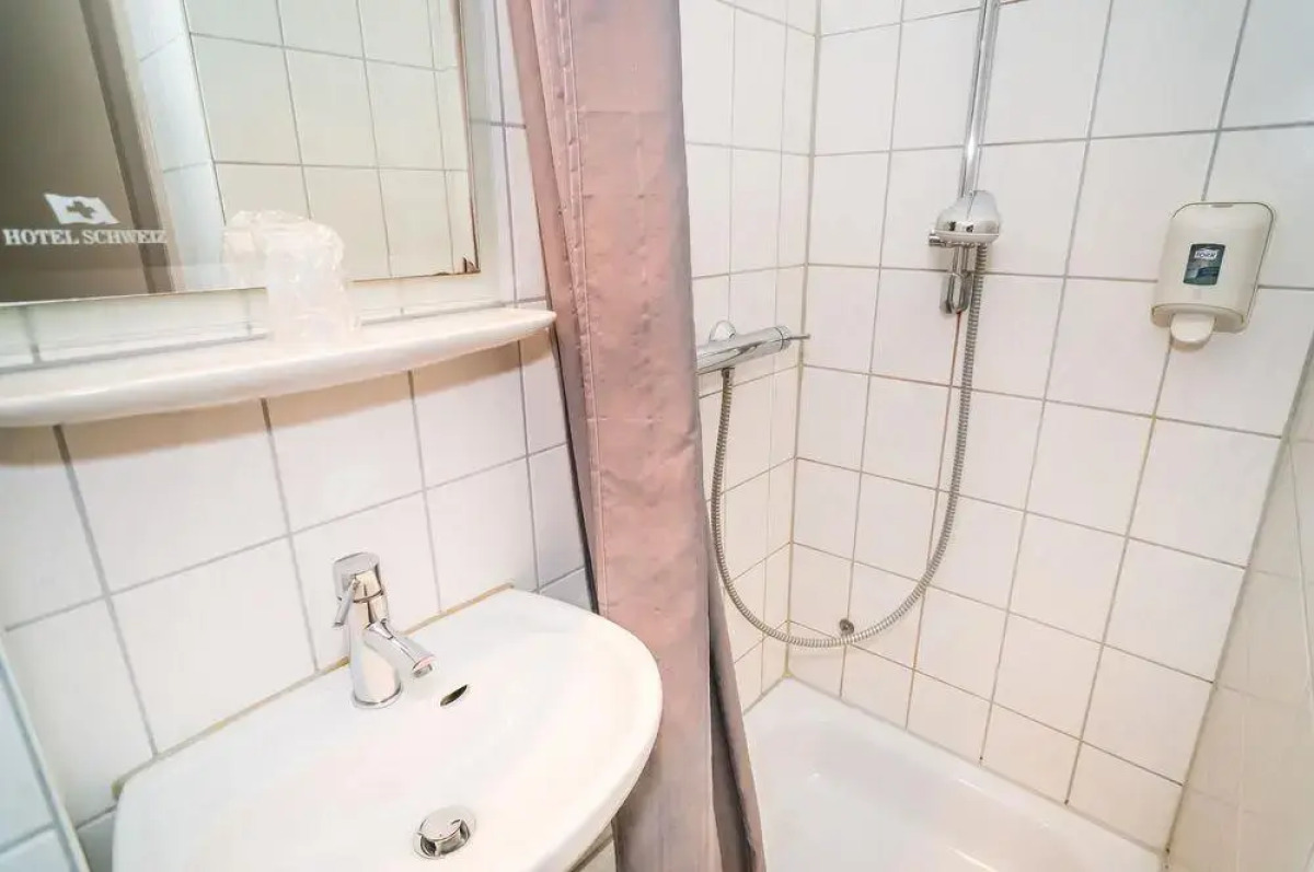 Smart Stay Hotel Schweiz (ex Hotel Schweiz)