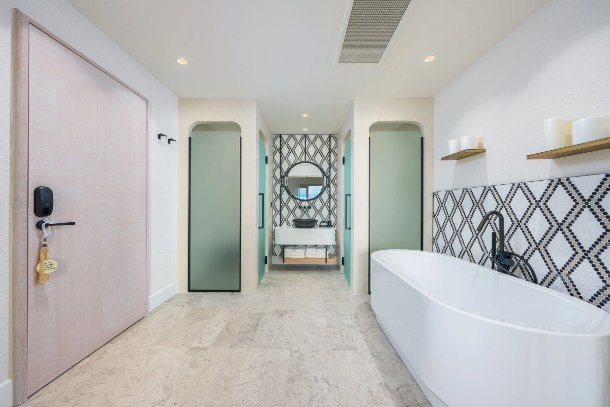 Yacht Classic Hotel - Boutique Class